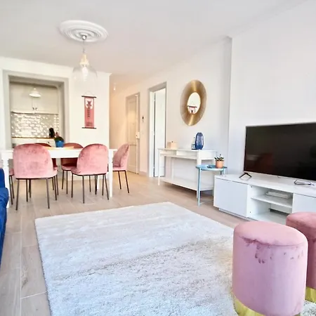 Apartament Akicity Mouraria Sun